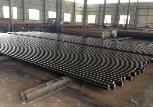настраиваемая ± 10% Tolerance Seamless Steel Pipe с черной краской