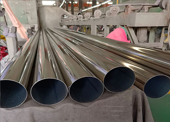 ASTM S31803 Круглые трубы из нержавеющей стали / трубы и трубы из нержавеющей стали
