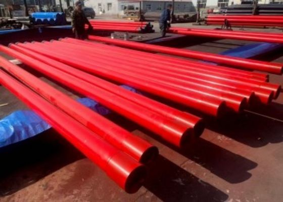 Лакирование труб нефтяных месторождений бесшовными стальными трубами и обработка лаком