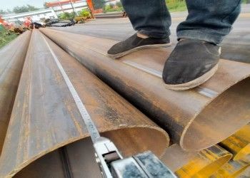 ERW Steel Pipe with 0.5-60 Mm Wall Thickness and End Protector Caps Featuring Third Party Inspection SGS