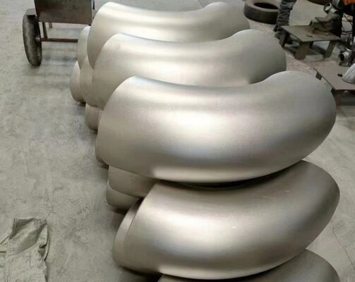 Фитинги для стальных труб с высокой коррозионной стойкостью с толерантностью доработки +/- 0,01 мм и методами горячего/холодного прессования