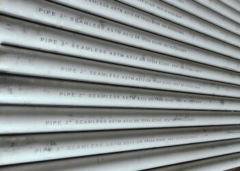 Теплоустойчивая цепная труба из нержавеющей стали класса 410L для сохранения целостности конструкции в производстве