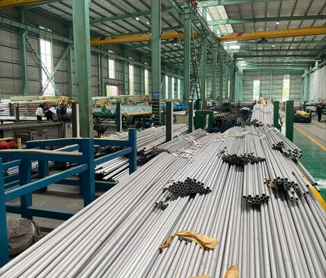 Бесшовная стальная труба с толщиной стенки от 2 до 60 мм покрытие FBE и индивидуальная длина для промышленных применений